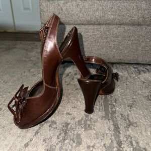 1940s 1950s vintage brown bowtie heels